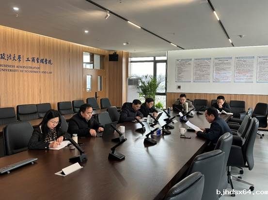 clip_image004.jpg clip_image004.jpg